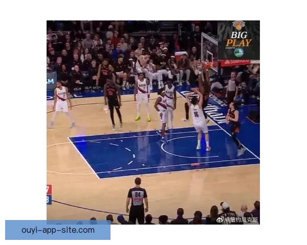 胡克波尔蒂砍下32+10统治内线 佩特沃伦联手带领球队客场战胜篮网